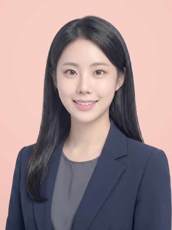 십이계절 블러쉬의 계절 증명사진 결과